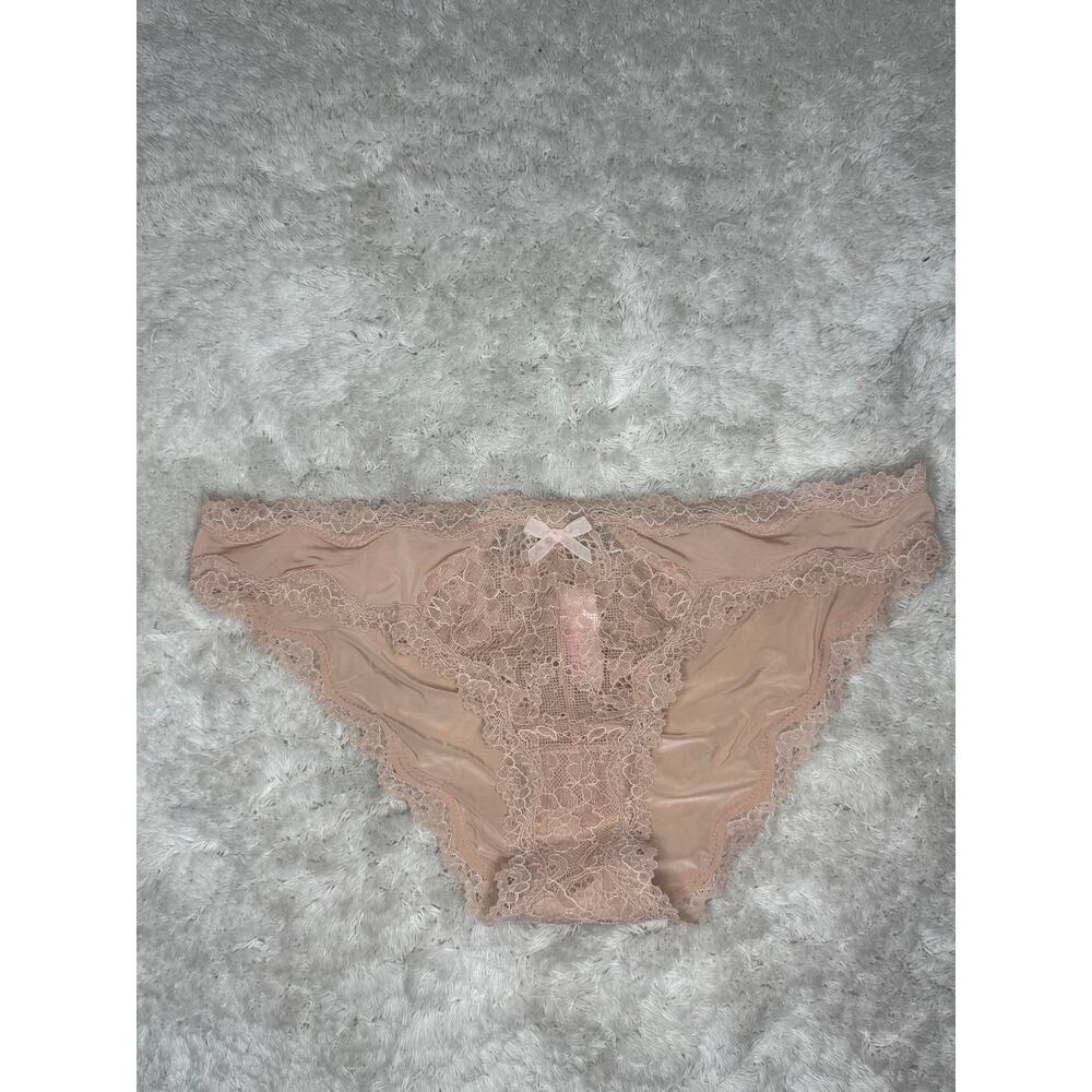 NWOT Victoria’s Secret Vintage Dream Angel Lace Satin Sheer Cheekini Panty Tan S